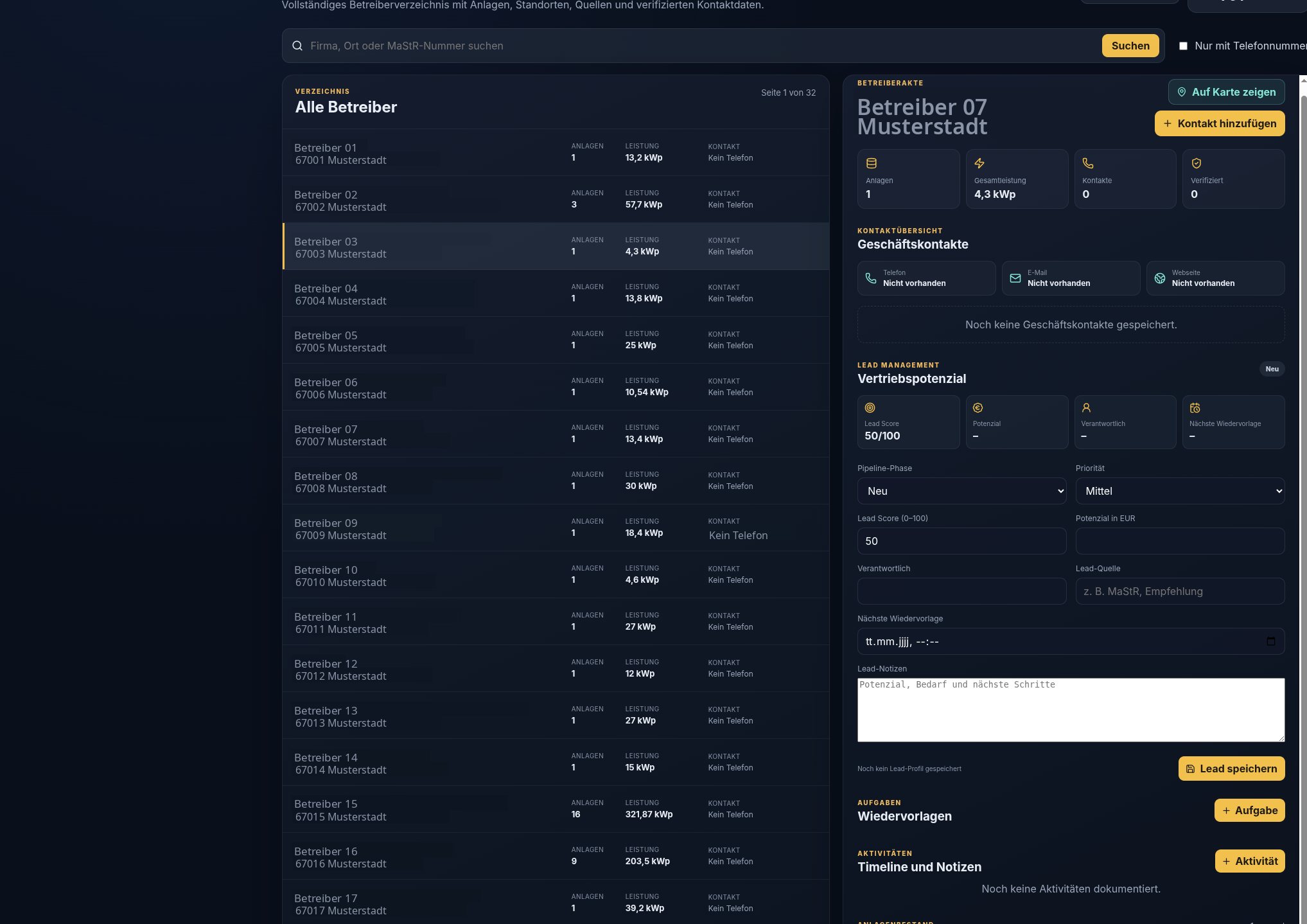 Betreiberverzeichnis der Plattform mit Anlagenzahl, Leistung und Kontaktstatus, daneben eine Betreiberakte mit KPIs und Lead-Management